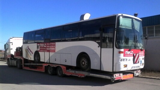 grua-remolque-autobus-gruasamoros